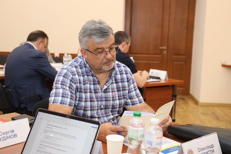 АНАЛІТИКА ЯК СИЛА ЗМІН — МІЖ ДОСЯГНЕННЯМ І НЕДОСКАЗАНИМ 